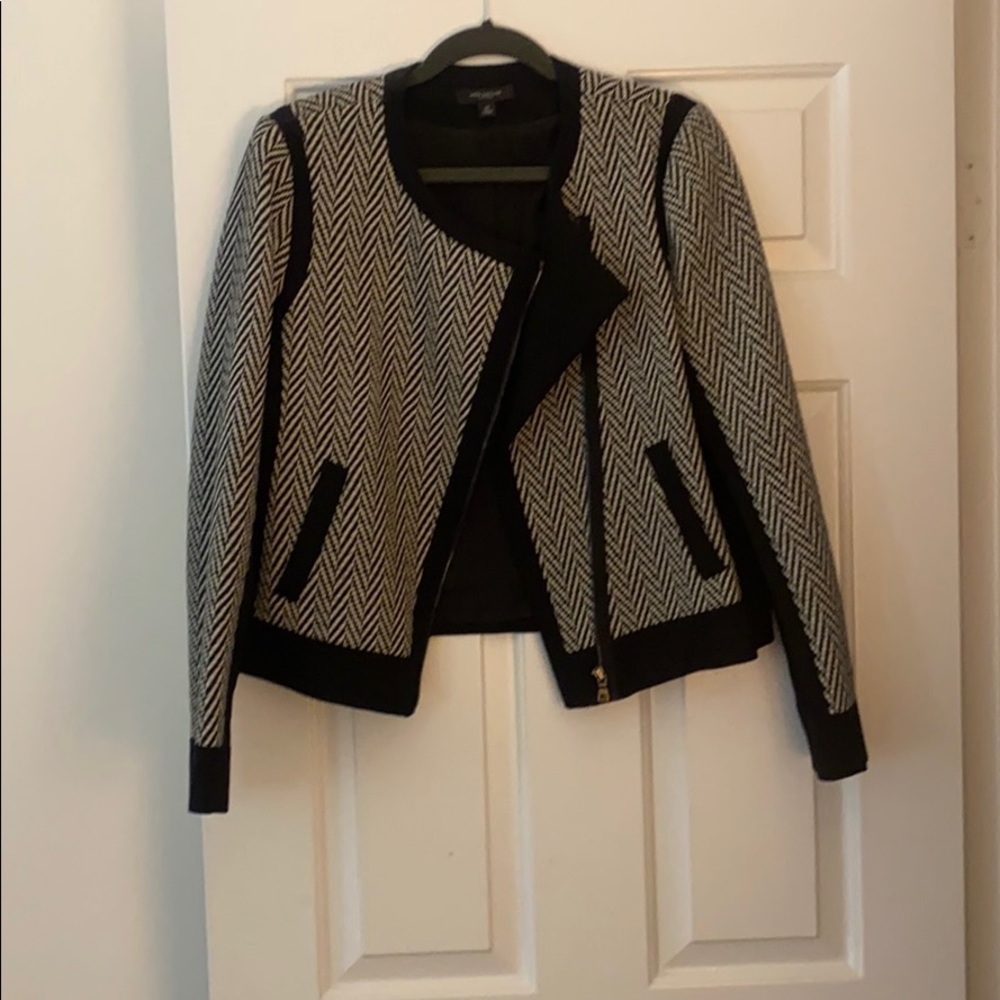 Ann Taylor black and white chevron jacket